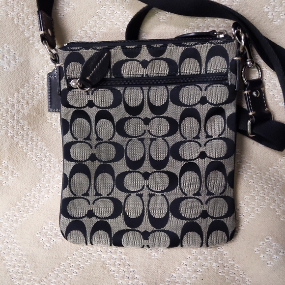 Coach bag - Picture 2 of 10